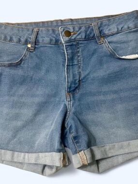 Serra Light Blue Rolled-Hem Denim Shorts